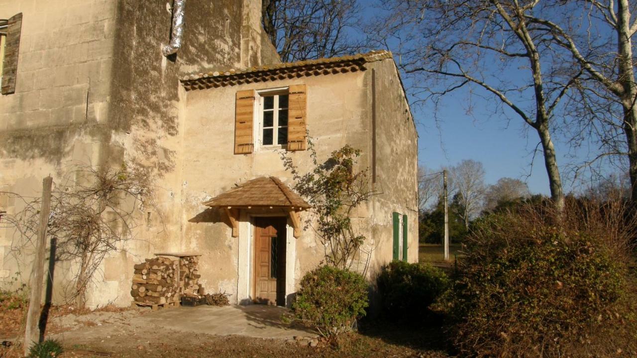 Gite Du Gardien Saint-Martin-de-Crau Esterno foto